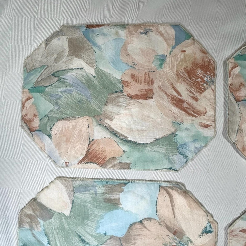 Set of 4 VTG Abstract Pastel Floral Cloth Placemats 80s Golden Girls/Granny Core - Picture 2 of 8